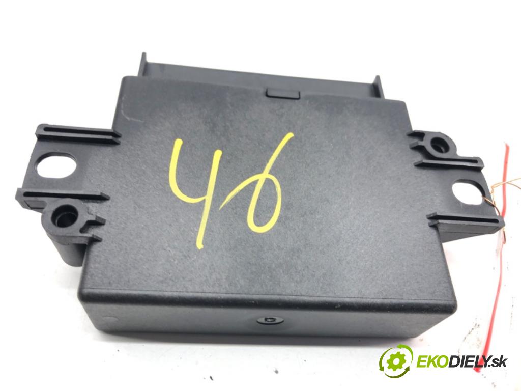 DACIA SANDERO III liftback 2024 74 kW 1.0 TCe 100 999 Modul PDC 284L02545R (Riadiaca jednotka ostatné)