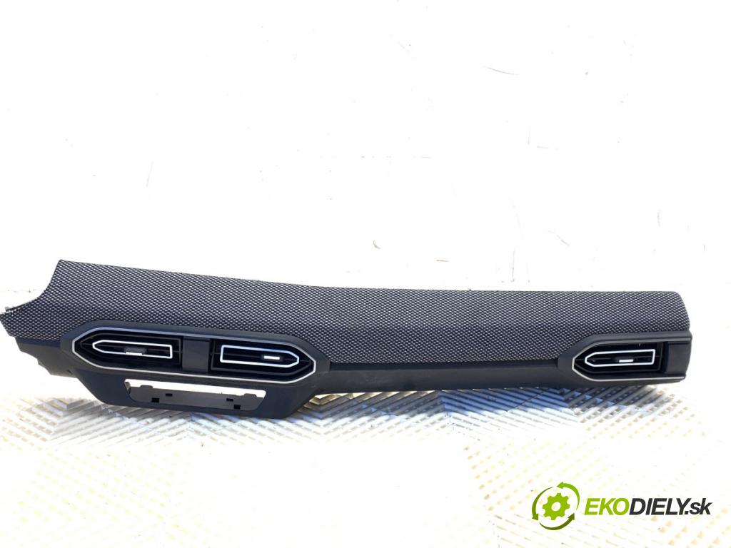 DACIA SANDERO III liftback 2024 74 kW 1.0 TCe 100 999 Mriežky kúrenia predný stredna 683102674R