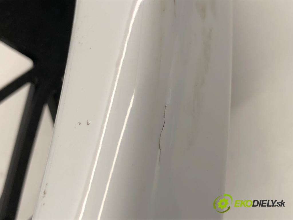 DACIA SANDERO III liftback 2024 74 kW 1.0 TCe 100 999 klika vnejší pravý přední část 806067754R