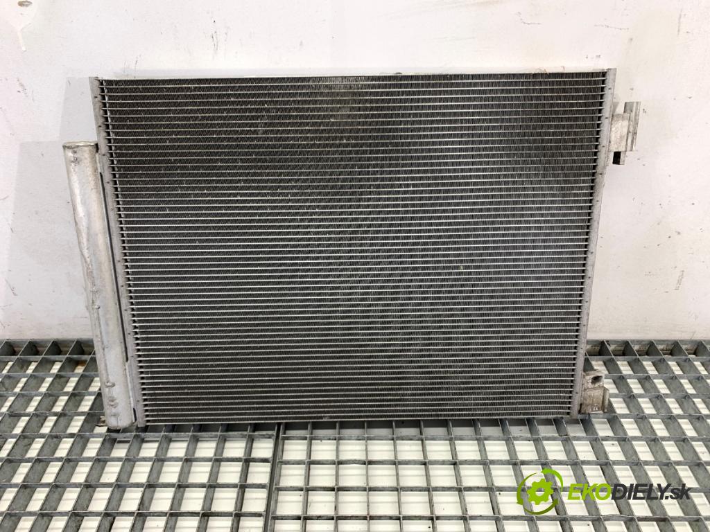 DACIA SANDERO III liftback 2024 74 kW 1.0 TCe 100 999 chladič klimatizace 921005FA0A (Chladič klimatizace)