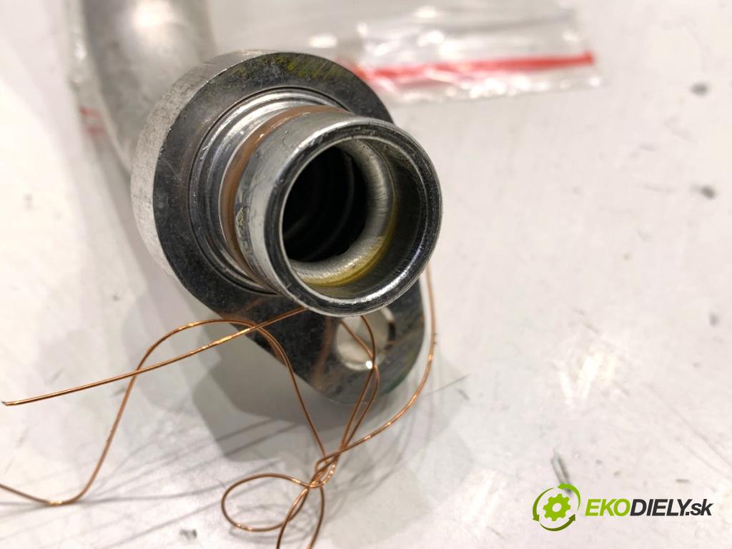 DACIA SANDERO III liftback 2024 74 kW 1.0 TCe 100 999 rúrka klimatizace 924802455R (Trubka klimatizace)