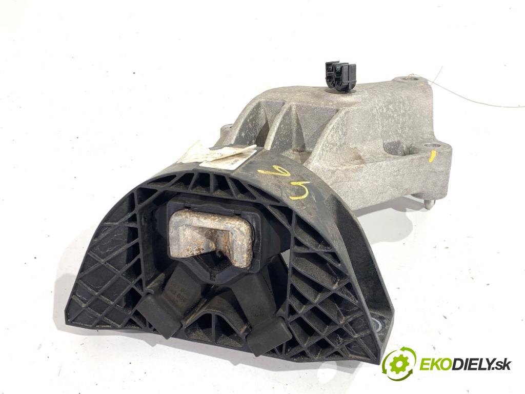 DACIA SANDERO III liftback 2024 74 kW 1.0 TCe 100 999 AirBag Motor pravy 112108827R