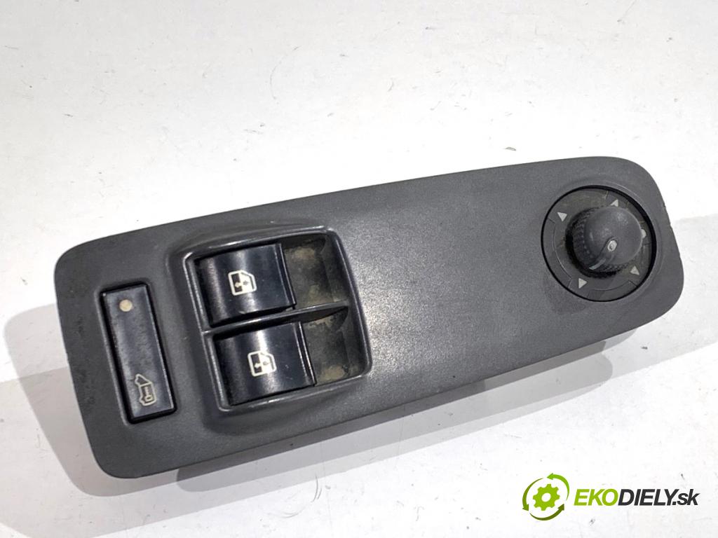 PEUGEOT BOXER I Autobus 2007 74 kW 2.2 HDi 100 2198 Prepínač okien  (Prepínacie páčky pod volantom)
