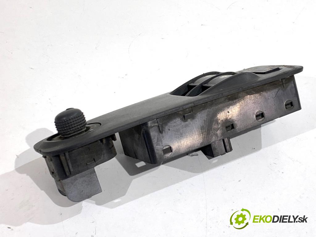 PEUGEOT BOXER I Autobus 2007 74 kW 2.2 HDi 100 2198 Prepínač okien  (Prepínacie páčky pod volantom)