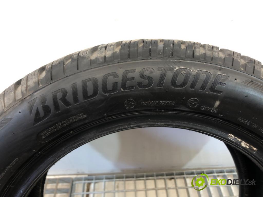 --- ---      PNEUMATIKY: zima 2X 205/55 16" BRIDGESTONE