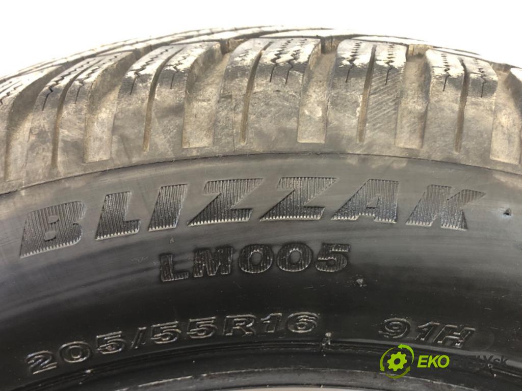 --- ---      PNEUMATIKY: zima 2X 205/55 16" BRIDGESTONE