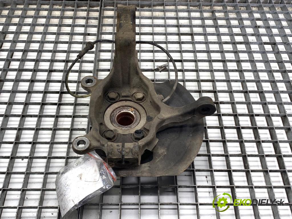 RENAULT KOLEOS I SUV 2012 110 kW 2.0 dCi (HY0K) 1995 náboj pravý přední část