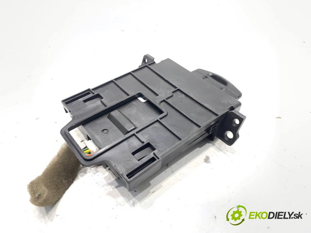 RENAULT KOLEOS I SUV 2012 110 kW 2.0 dCi (HY0K) 1995 spinačka A2C53299319 (Spínacia skrinka)