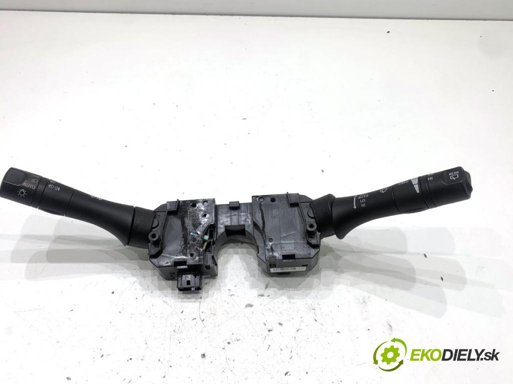 RENAULT KOLEOS I SUV 2012 110 kW 2.0 dCi (HY0K) 1995 přepínač kombinovaný  (Páčky pod volantem)