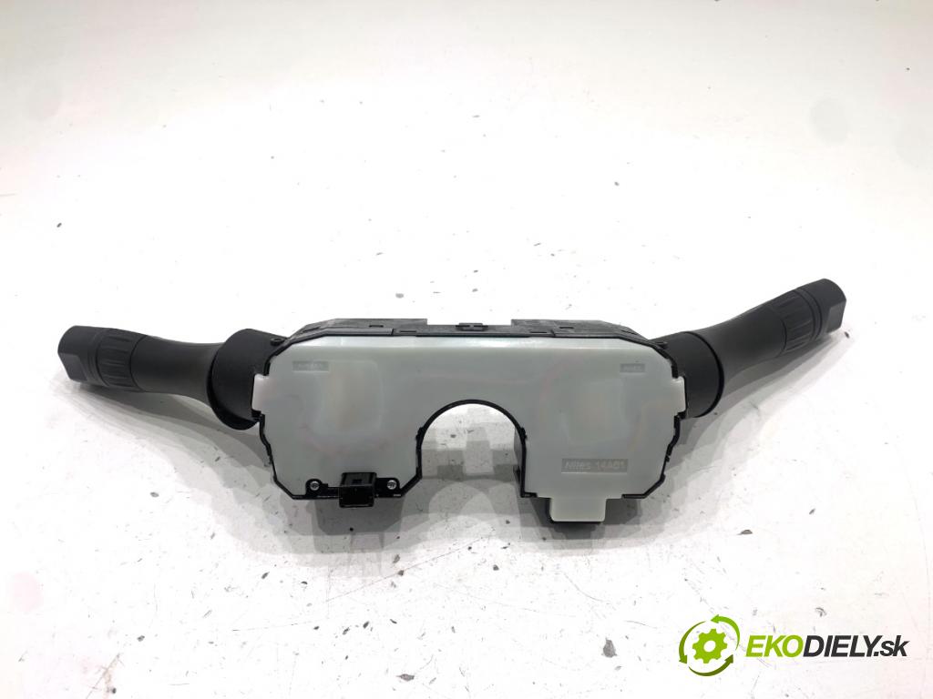 RENAULT KOLEOS I SUV 2012 110 kW 2.0 dCi (HY0K) 1995 přepínač kombinovaný  (Páčky pod volantem)