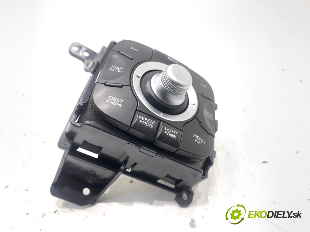 RENAULT KOLEOS I SUV 2012 110 kW 2.0 dCi (HY0K) 1995 Panel ovládania navigácie 253B06778R