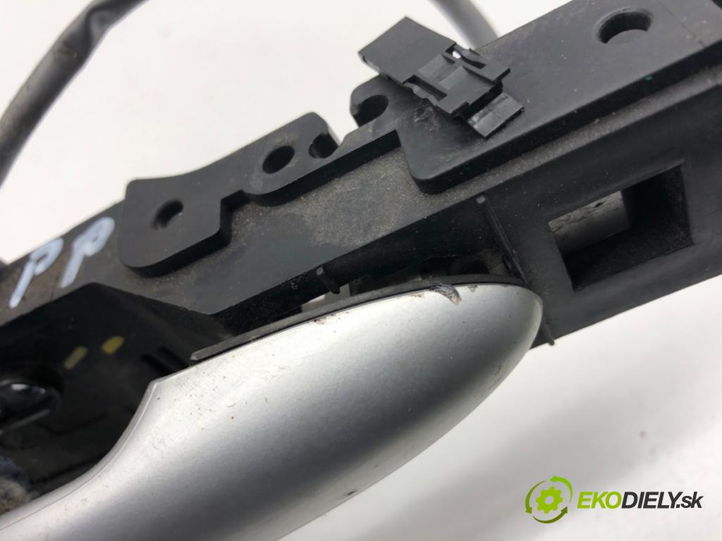 RENAULT KOLEOS I SUV 2012 110 kW 2.0 dCi (HY0K) 1995 Kľučka vonkajšia pravy predný