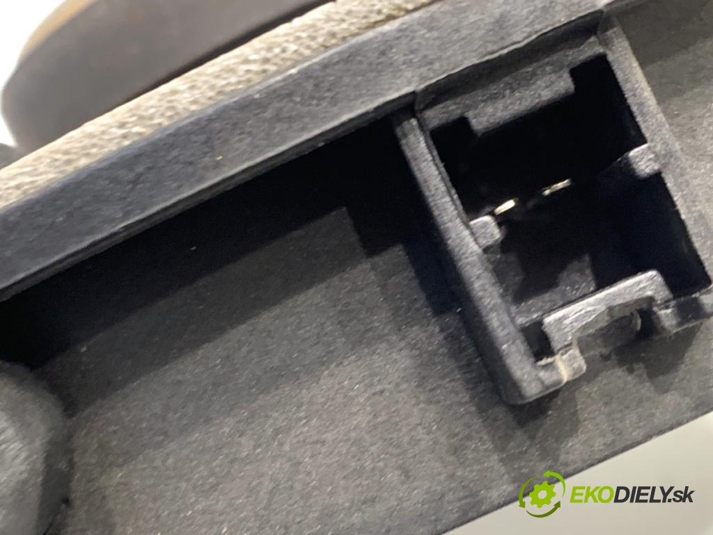 RENAULT KOLEOS I SUV 2012 110 kW 2.0 dCi (HY0K) 1995 reproduktory 281565599R