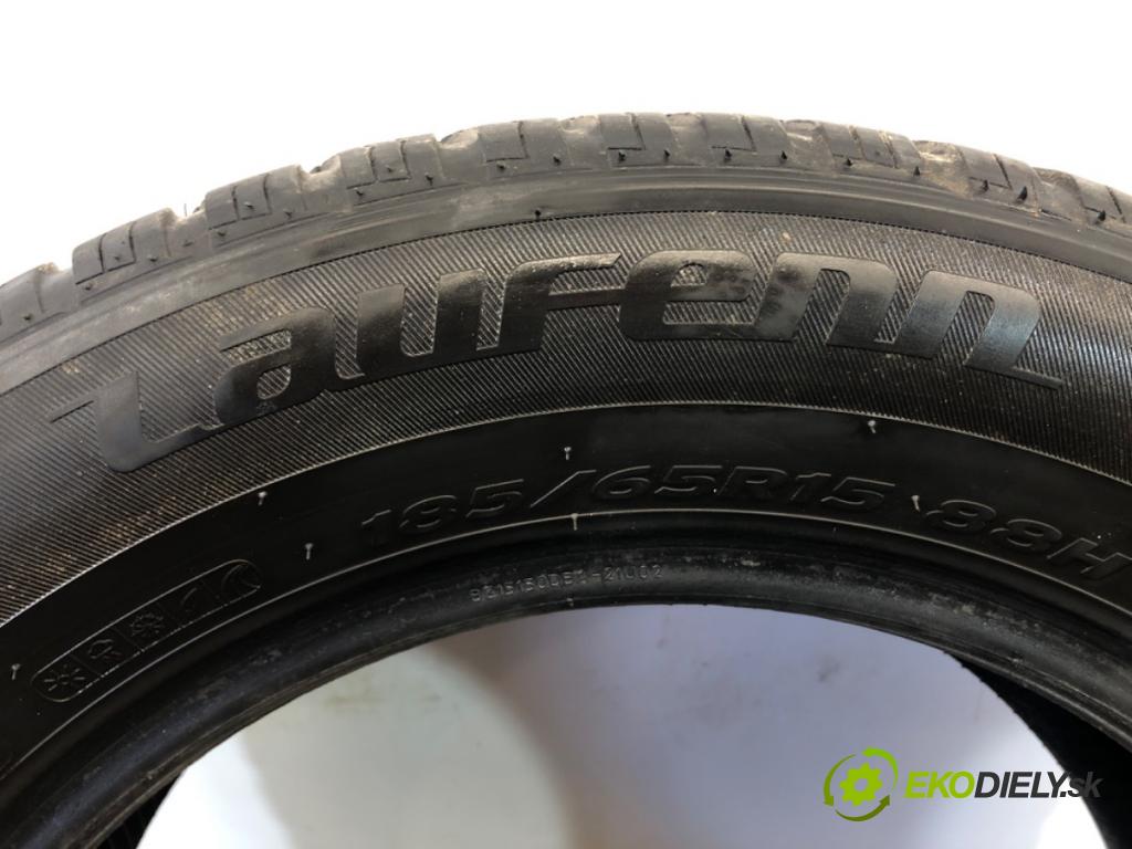 --- ---      PNEUMATIKY: VÍCENÁ SEZÓNA: 185/65 15" LAUFENN