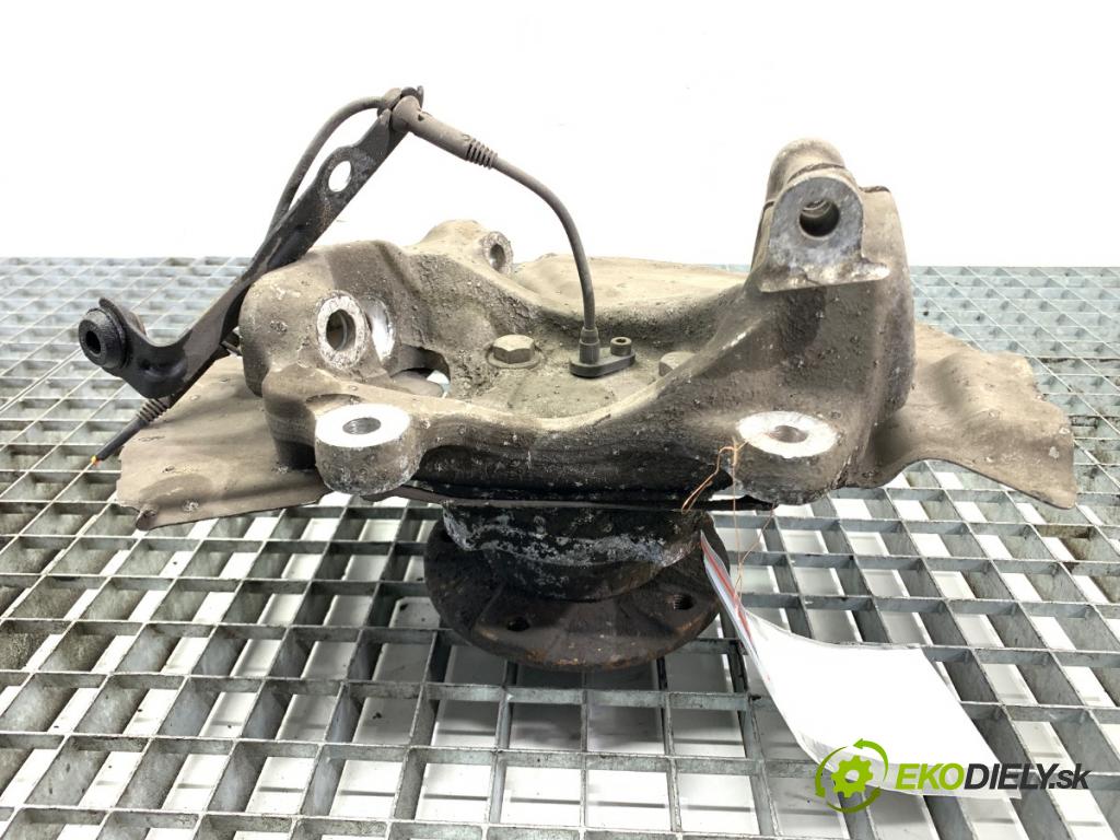 BMW E60 sedan 2007 173 kW 530 d 2993 náboj pravý přední část