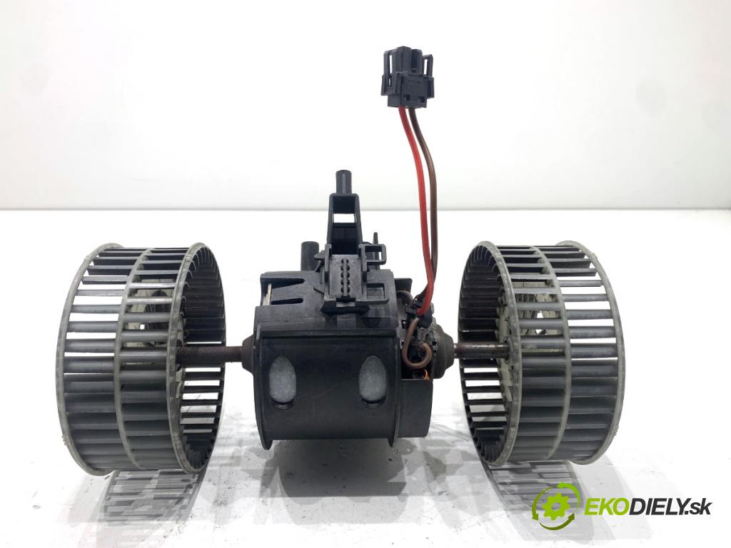 BMW E60 sedan 2007 173 kW 530 d 2993 ventilátor kúrenia