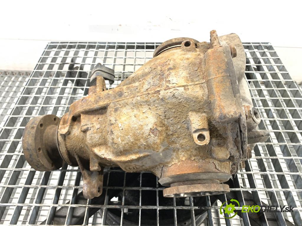 BMW E60 sedan 2007 173 kW 530 d 2993 Most diferenciál zadní část 7560049