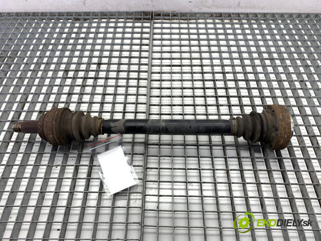 BMW E60 sedan 2007 173 kW 530 d 2993 poloos pravý zadní část 7572429