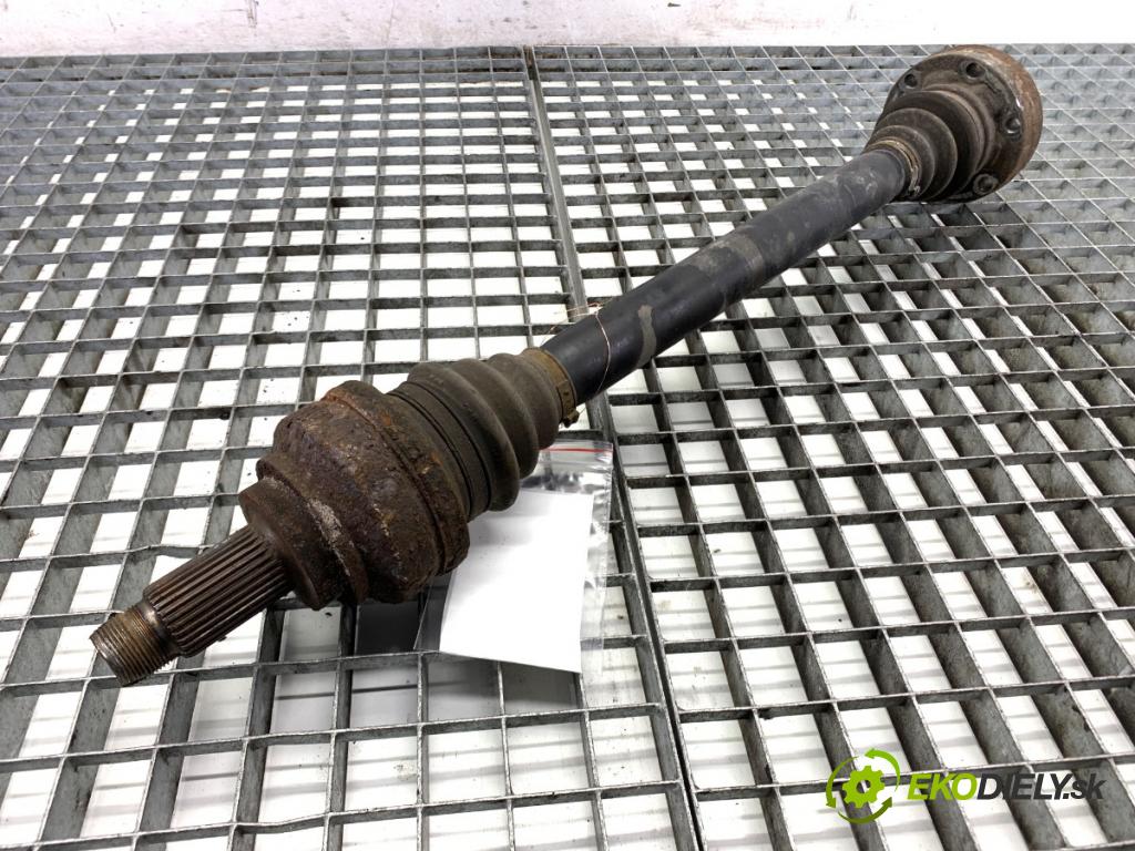 BMW E60 sedan 2007 173 kW 530 d 2993 poloos pravý zadní část 7572429