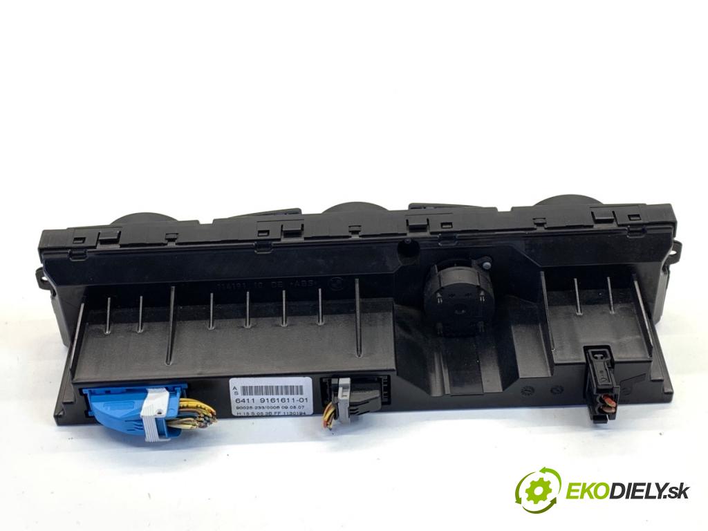 BMW E60 sedan 2007 173 kW 530 d 2993 Panel ovládania kúrenia 9161611 (Prepínacie páčky pod volantom)