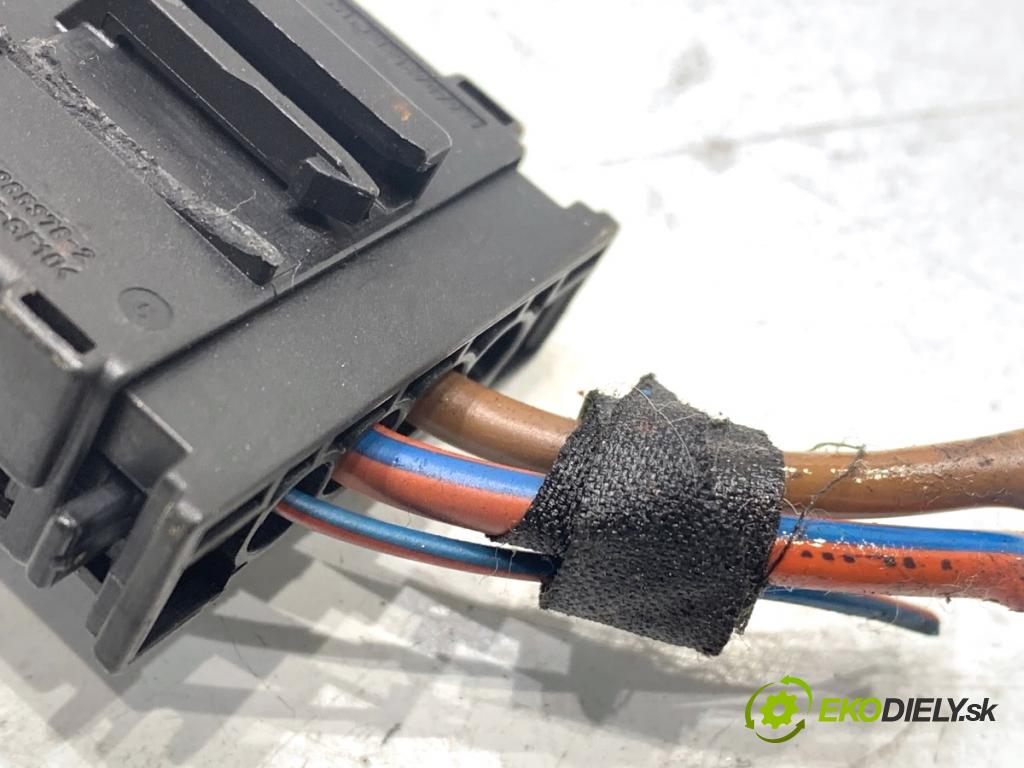 BMW E60 sedan 2007 173 kW 530 d 2993 odpor rezistor topení vzduchu 6988425 (Odpor topení)