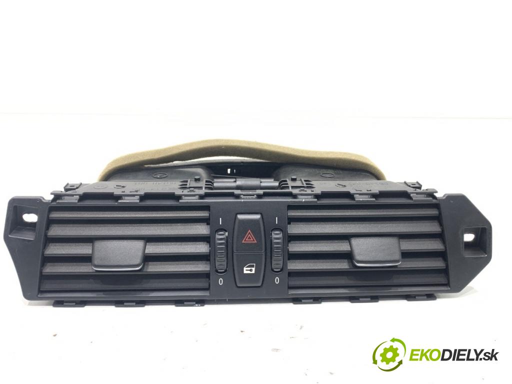 BMW E60 sedan 2007 173 kW 530 d 2993 mří topení přední část 6910734