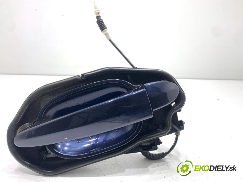 BMW E60 sedan 2007 173 kW 530 d 2993 klika vnejší pravý zadní část 