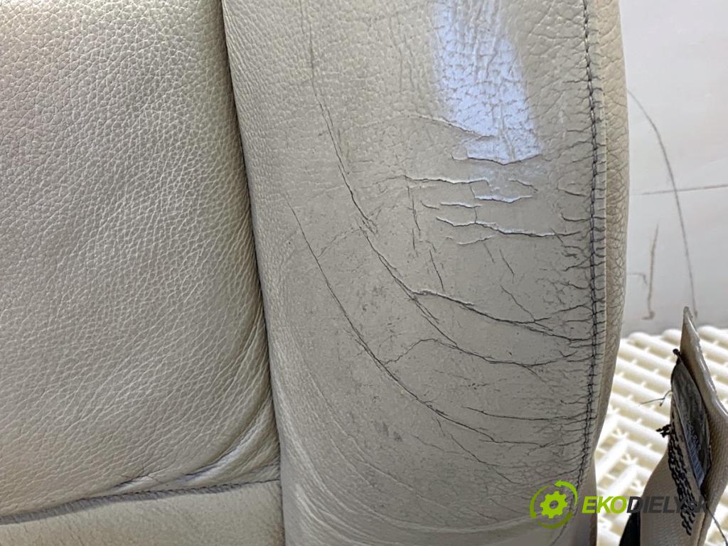 BMW E60 sedan 2007 173 kW 530 d 2993 sedadlo levý přední část