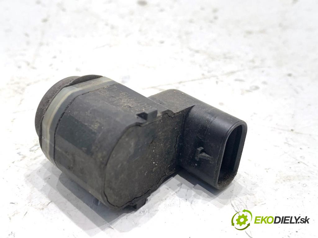 BMW E60 sedan 2007 173 kW 530 d 2993 snímač PDC 9139866