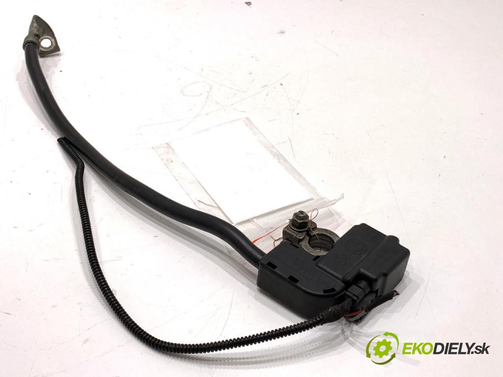 BMW E60 sedan 2007 173 kW 530 d 2993 svorka MINUS 9132249