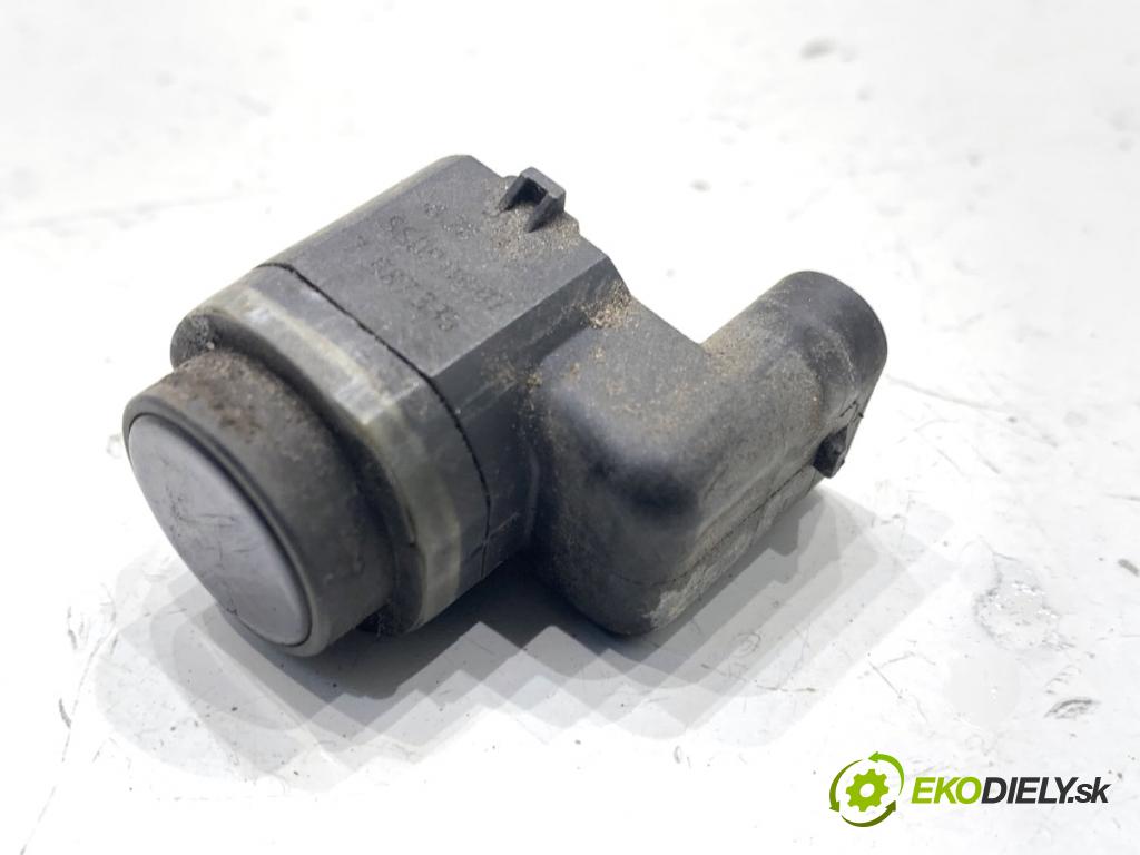 BMW E60 sedan 2007 173 kW 530 d 2993 snímač PDC 9139866