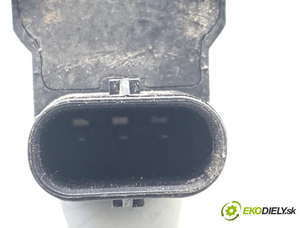 BMW E60 sedan 2007 173 kW 530 d 2993 snímač PDC 9139866