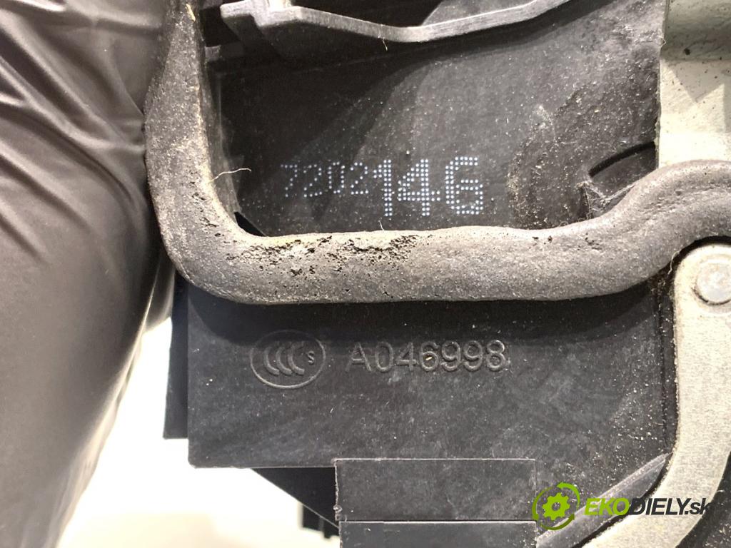 BMW E60 sedan 2007 173 kW 530 d 2993 zámok dveře pravý přední část 7202146