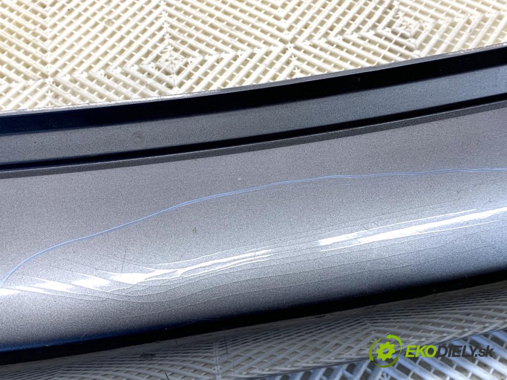 INFINITI Q50 sedan 2014 268 kW 50 Hybrid AWD 3498 Nárazník zad KAD (Kľučka dverí ostatné)