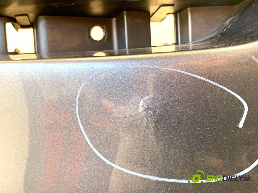 INFINITI Q50 sedan 2014 268 kW 50 Hybrid AWD 3498 Nárazník zad KAD (Kľučka dverí ostatné)