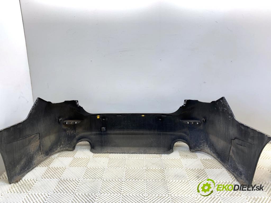 INFINITI Q50 sedan 2014 268 kW 50 Hybrid AWD 3498 Nárazník zad KAD (Kľučka dverí ostatné)