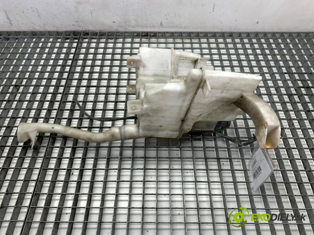 INFINITI Q50 sedan 2014 268 kW 50 Hybrid AWD 3498 Nádržka ostrekovačov 