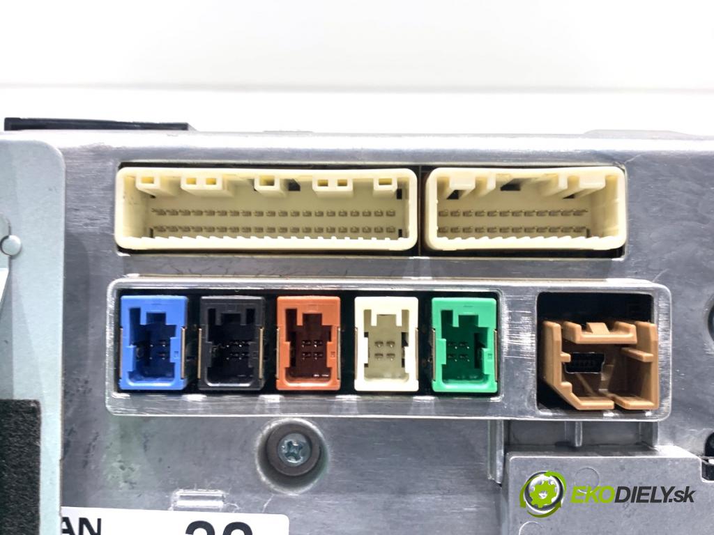 INFINITI Q50 sedan 2014 268 kW 50 Hybrid AWD 3498 Dislpej 283874HB0A (Prístrojová doska)