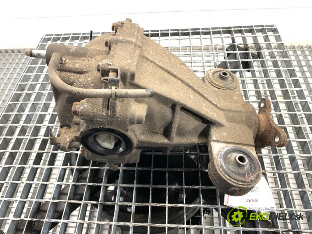 INFINITI Q50 sedan 2014 268 kW 50 Hybrid AWD 3498 Most ,diferenciál zad