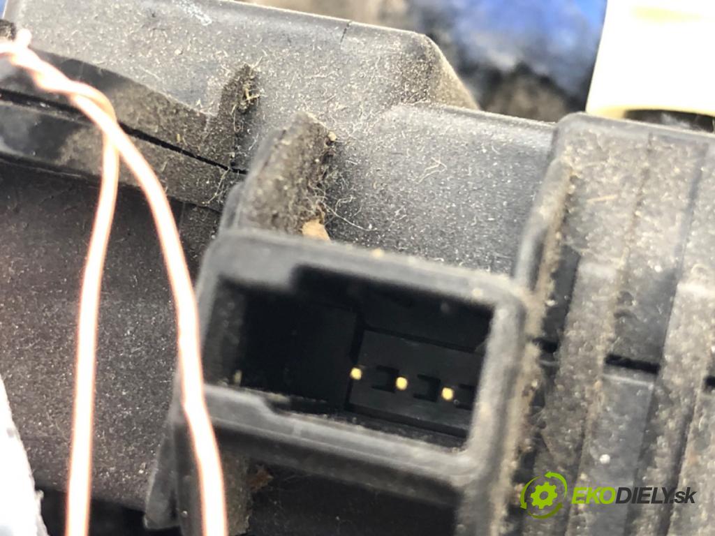 INFINITI Q50 sedan 2014 268 kW 50 Hybrid AWD 3498 Motor kúrenia 277324GF0A