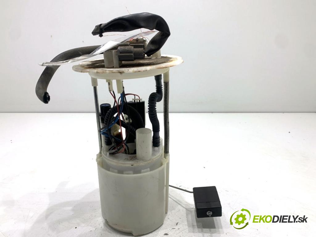 INFINITI Q50 sedan 2014 268 kW 50 Hybrid AWD 3498 Pumpa paliva 170401MA0B