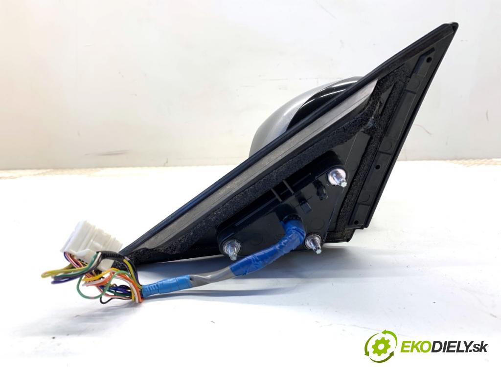 INFINITI Q50 sedan 2014 268 kW 50 Hybrid AWD 3498 Spätné zrkadlo pravy KAD