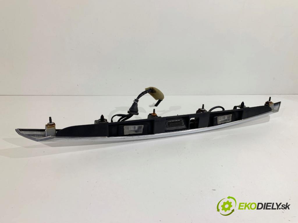 INFINITI Q50 sedan 2014 268 kW 50 Hybrid AWD 3498 Lišta dverí zad 848104GA0A