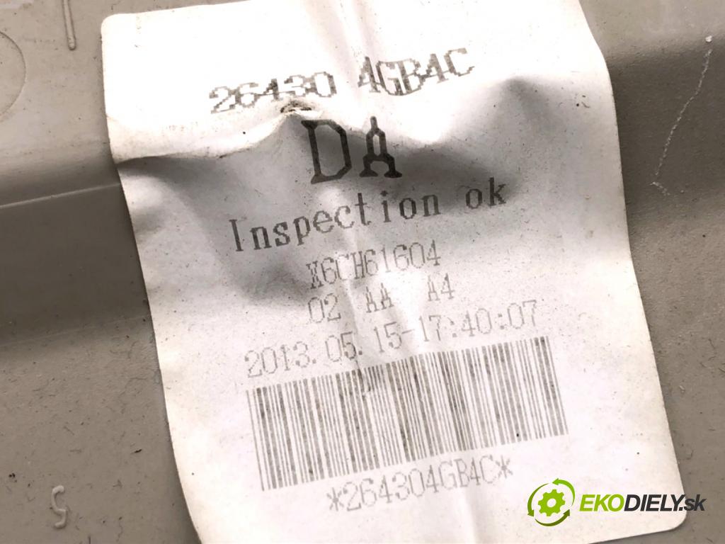 INFINITI Q50 sedan 2014 268 kW 50 Hybrid AWD 3498 světlo stropní 264304GB4C