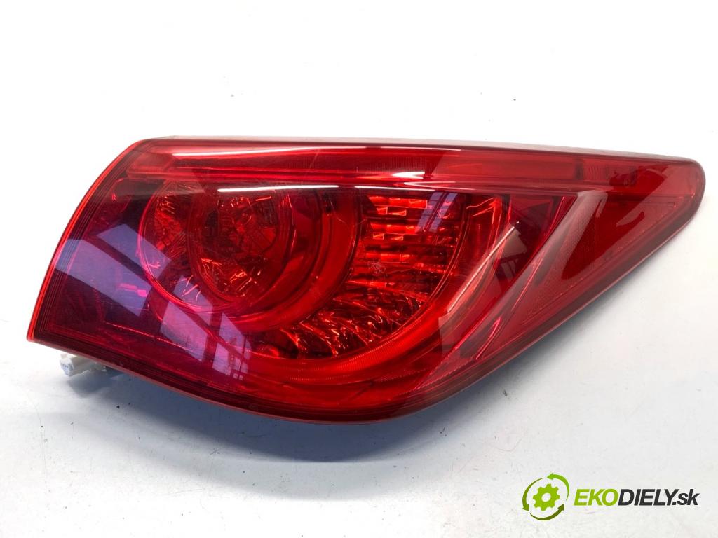 INFINITI Q50 sedan 2014 268 kW 50 Hybrid AWD 3498 Svetlo pravy zad 