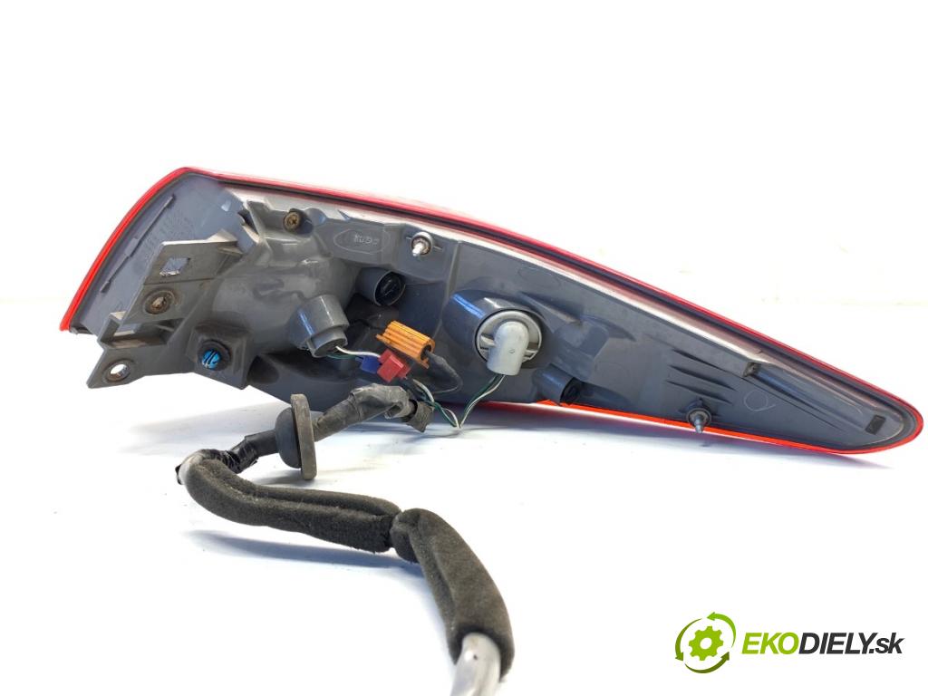 INFINITI Q50 sedan 2014 268 kW 50 Hybrid AWD 3498 Svetlo ľavy zad