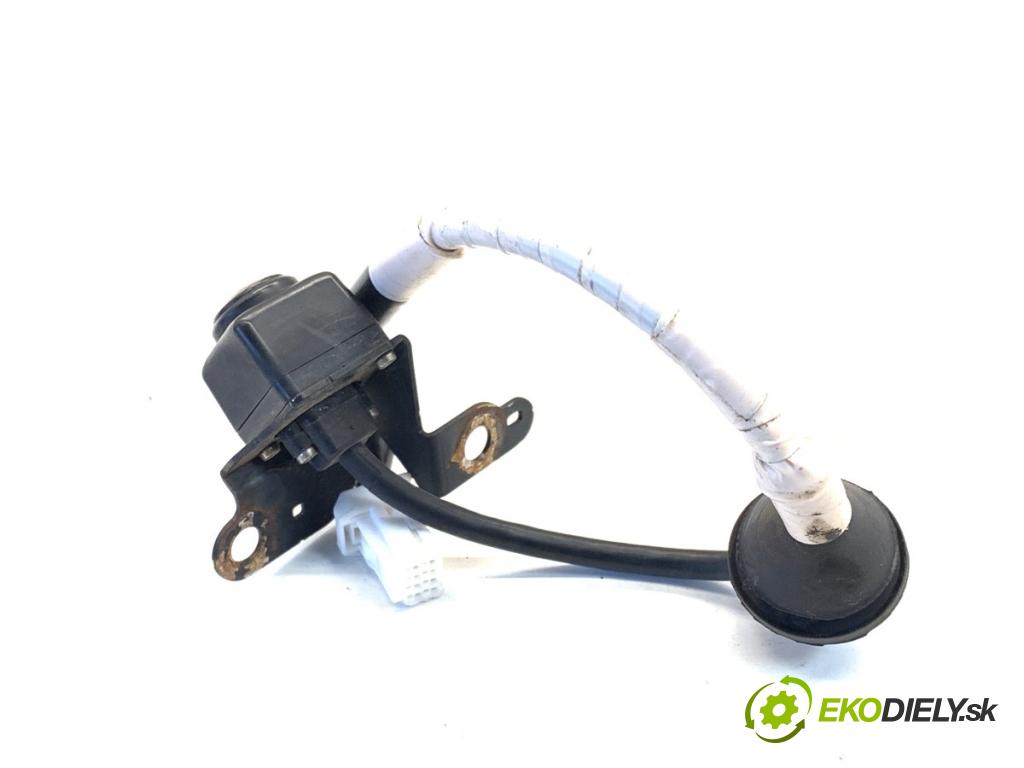 INFINITI Q50 sedan 2014 268 kW 50 Hybrid AWD 3498 KAMERA ZPĚT: