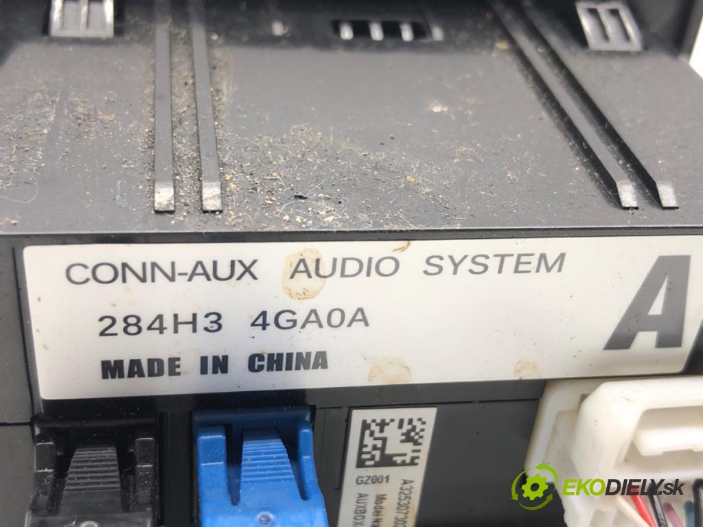 INFINITI Q50 sedan 2014 268 kW 50 Hybrid AWD 3498 HNÍZDO: USB 284H34GA0A