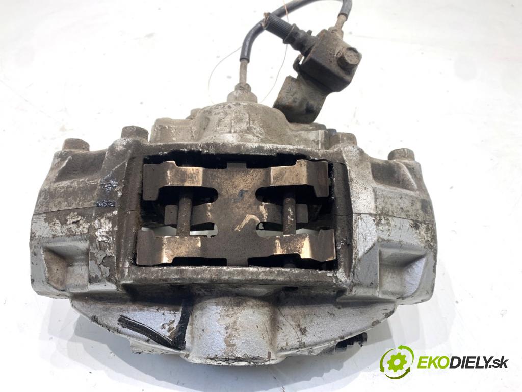 INFINITI Q50 sedan 2014 268 kW 50 Hybrid AWD 3498 brzdič třmen levý zadní část 4101