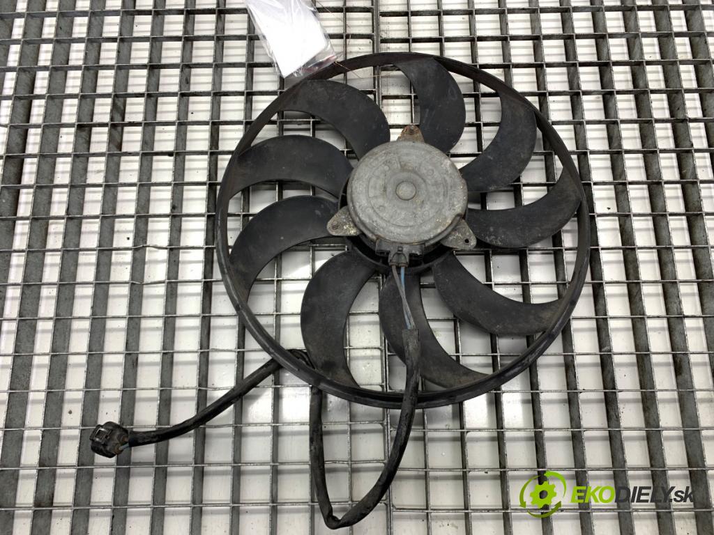 INFINITI Q50 sedan 2014 268 kW 50 Hybrid AWD 3498 Ventilátor klimatizácie  (Ventilátor chladiča klimatizácie)